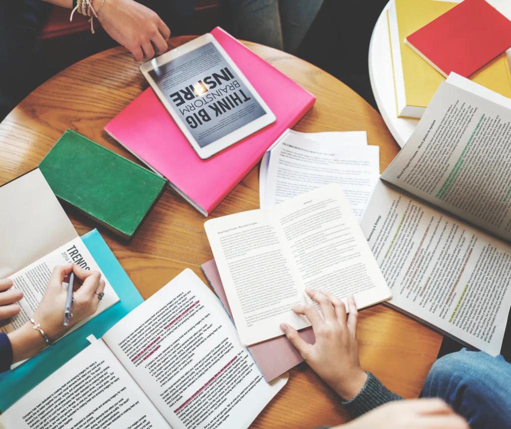 Research tools for selecting the best journal for a research article